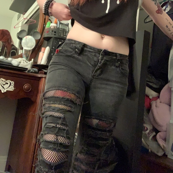 Hot Topic Denim - Fishnet Ripped Jeans (low rise)